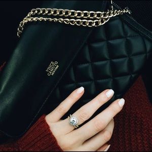 ✨Blk + Gold Vince Camuto Purse